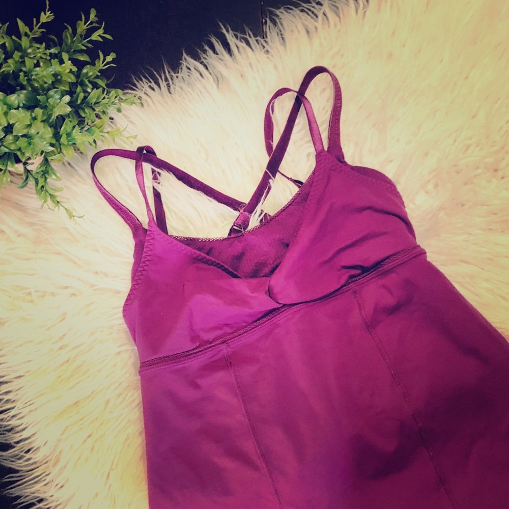 LULULEMON TANK WITH SPORTS BRA
